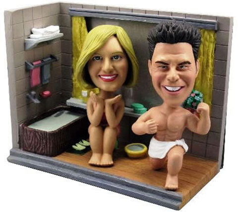 3D-Comicfigur vom Foto - Wir im Badezimmer - Lustige individuelle 3D-Comicfigur vom Hochzeitspaar