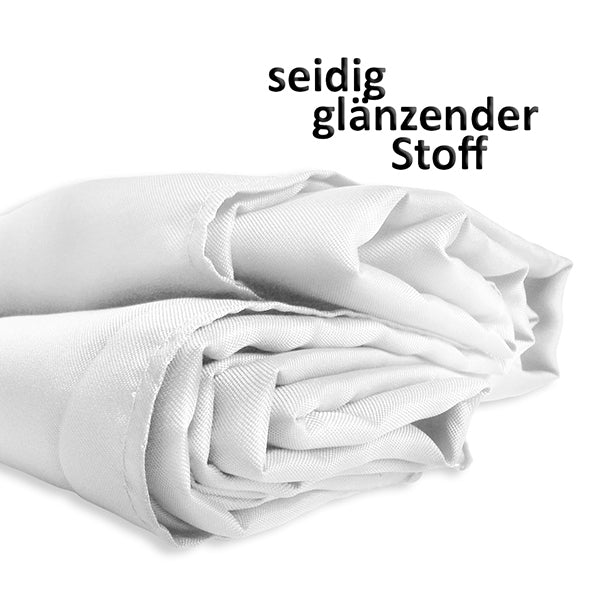 Hochwertiger seidig glänzender Stoff für das Hochzeitsherz